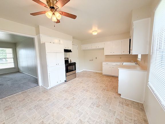 4th image of 4305 NW Denver Ave
