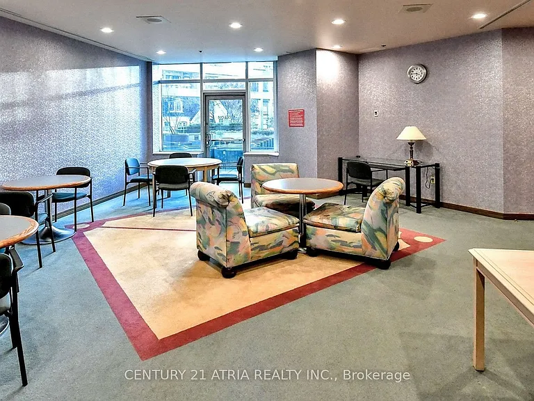 38 Elm St #2715 — Photo 45