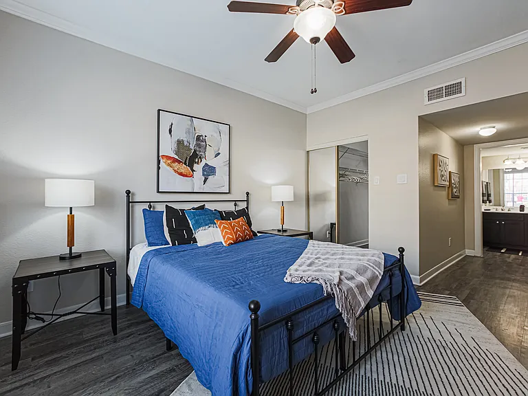 The Village at Bellaire Apartments — Photo 50