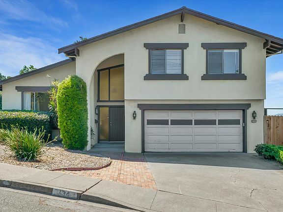2nd image of 134 Ardmore Way