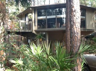 2057 Deer Island Rd, Hilton Head Island, SC 29928