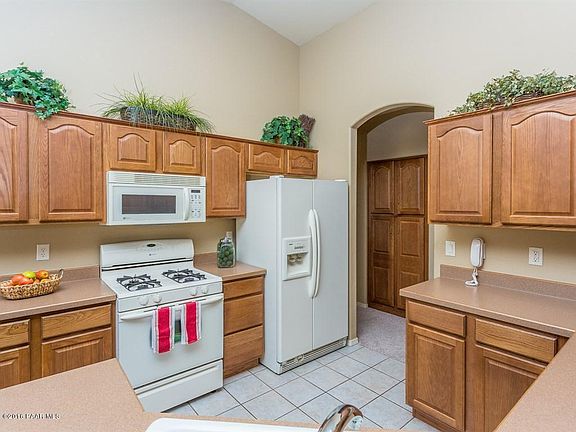 5th image of 6908 E Sandhurst Dr