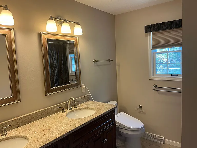 2259 Augusta Ct — Photo 34