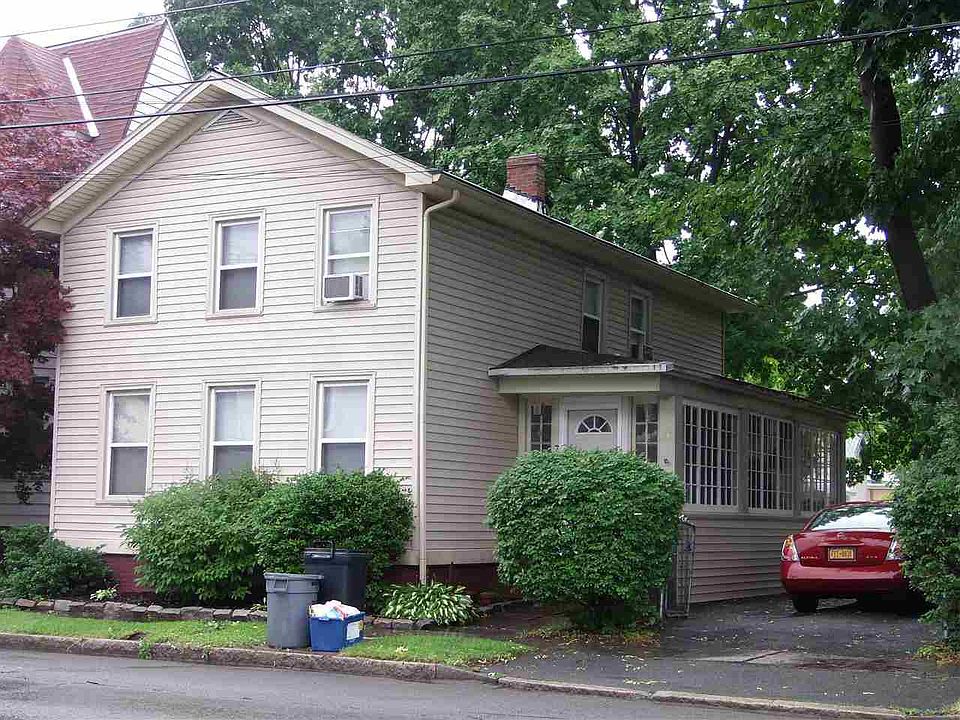 1st image of 798 2nd Ave