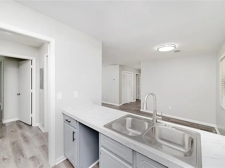 355 Santa Fe Trl — Photo 19