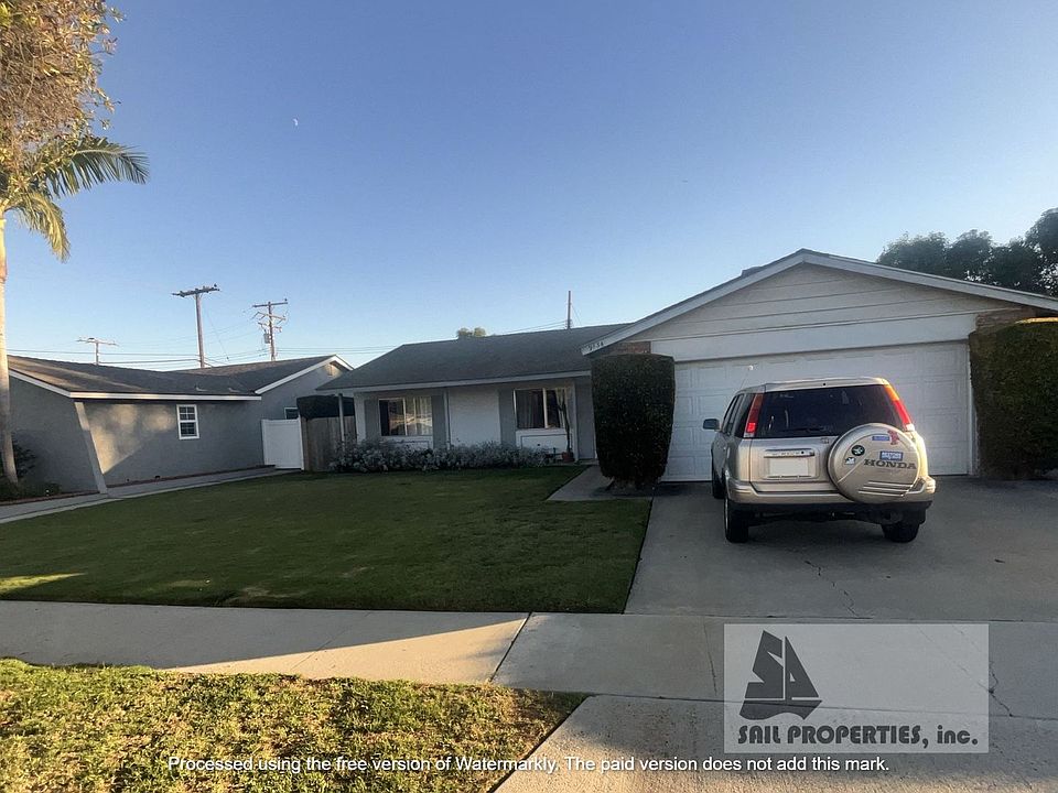 1st image of 9134 Gardenia Ave