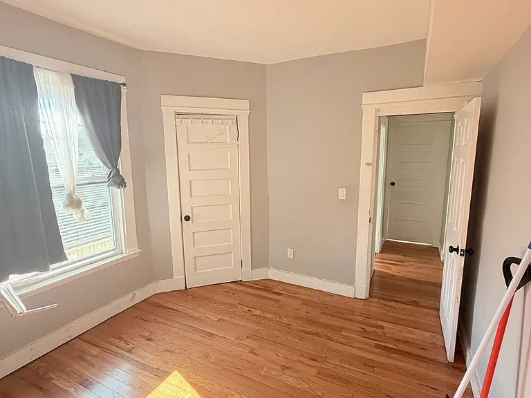 161 Lamberton St #3 — Photo 10
