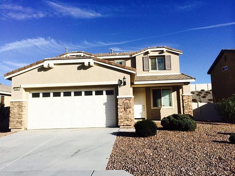 1st image of 16831 Desert Lily St