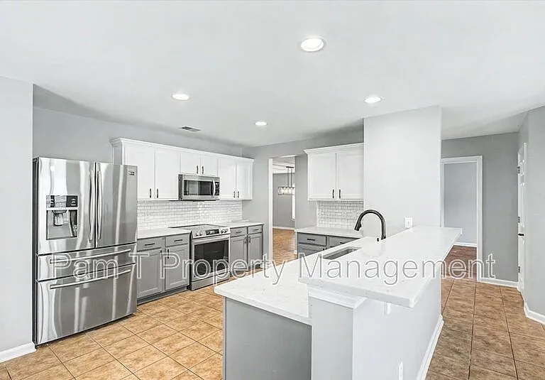 4 Bainbridge Way — Photo 11