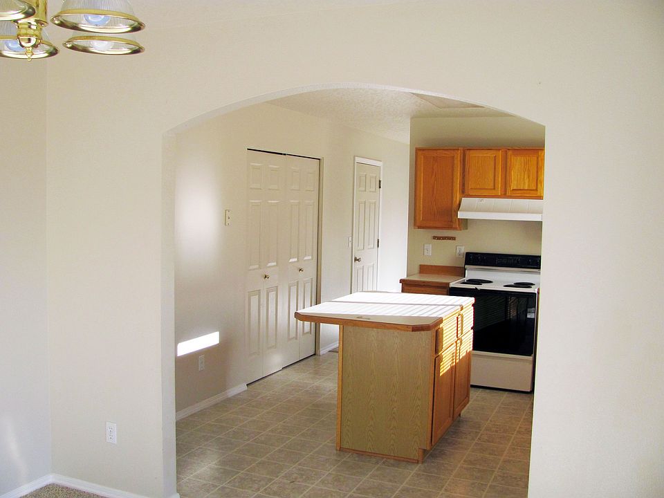 2nd image of 2915 W Santa Clara Dr