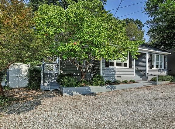 3rd image of 16 Libbie Ave