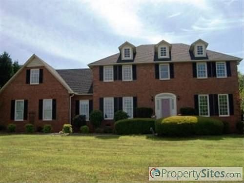 2nd image of 3014 Brackenberry Dr