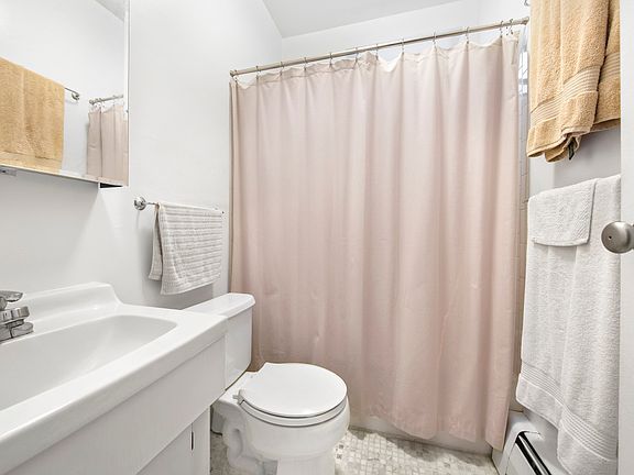 5th image of 178 E 2nd St APT 4B