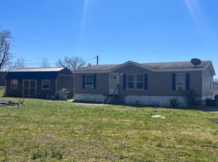 51 Daniel Hollow Rd, Tullahoma, TN 37388