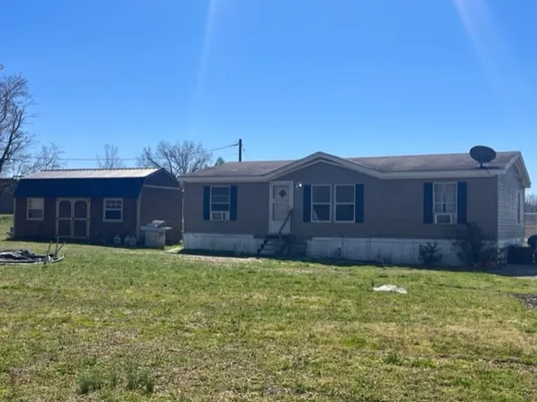 51 Daniel Hollow Rd, Tullahoma, TN 37388