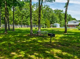 Lakewood Village Apartments