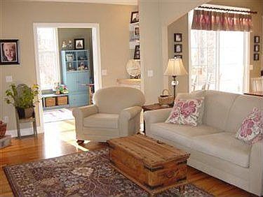 3rd image of 5625 Londonairy Blvd