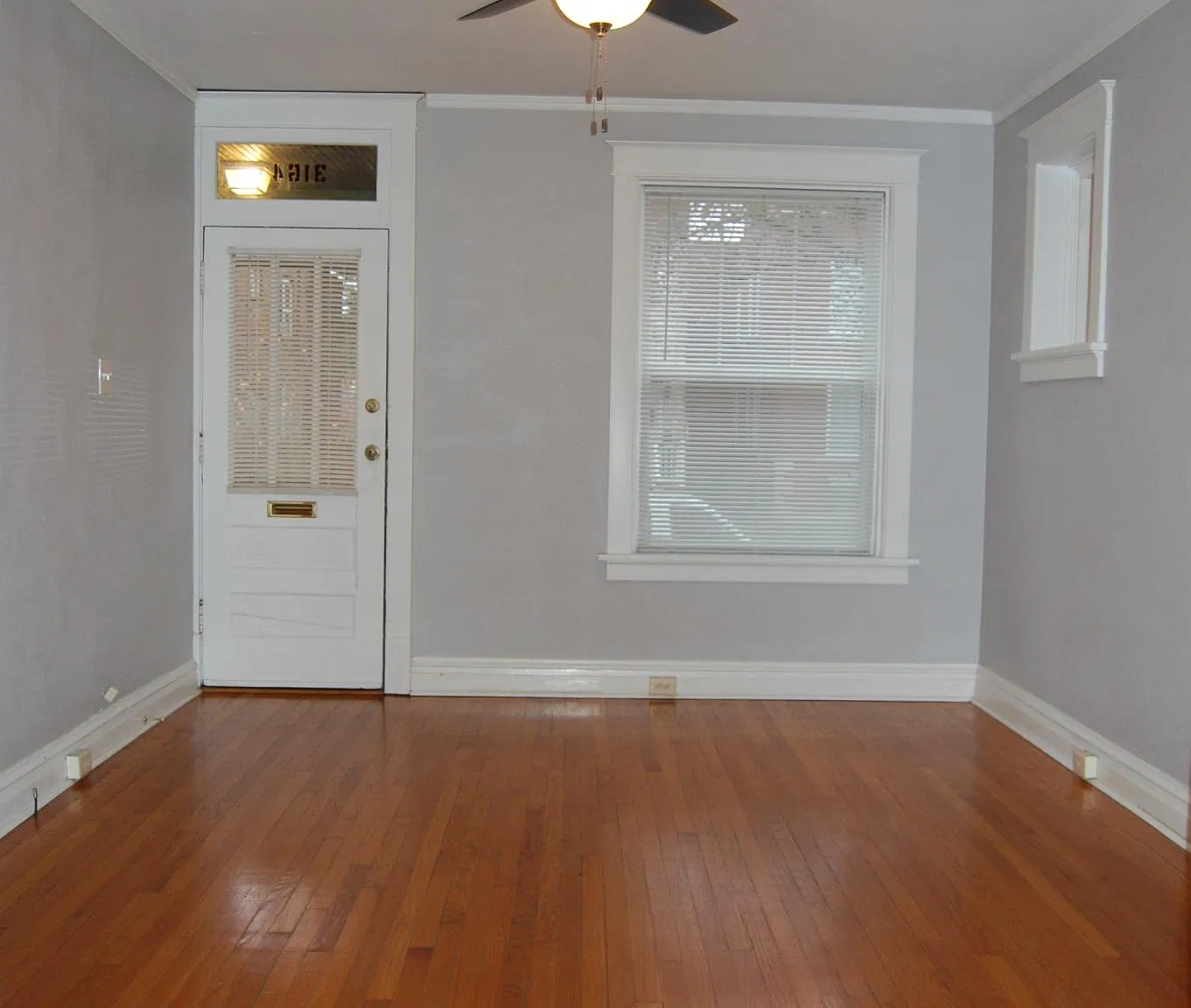 3164 Alfred Ave — Photo 4