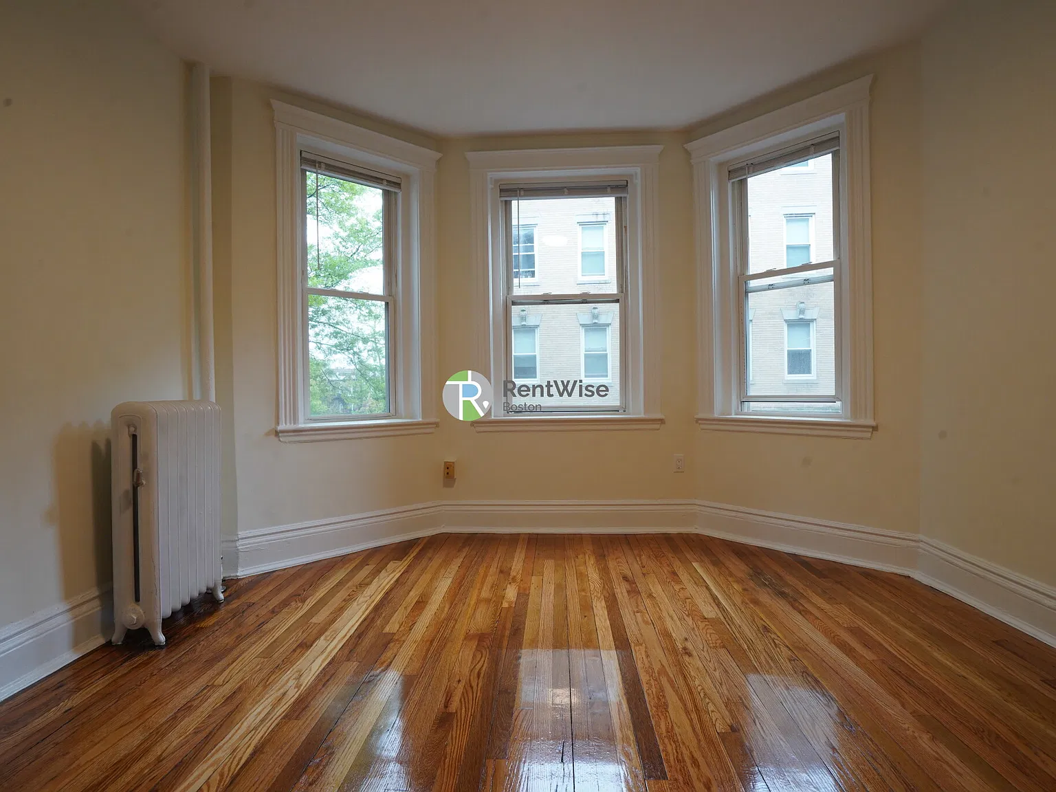 1 bed, 1.0 bath, $2,595 — Photo 3