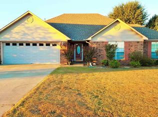 9 Mockingbird Ln, Vilonia, AR 72173
