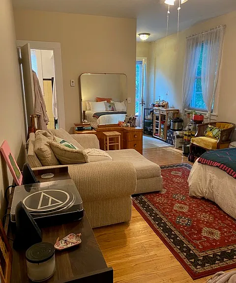 67 Oliver St #3 — Photo 9