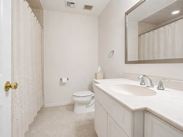 606 Park Pl #606 — Photo 16