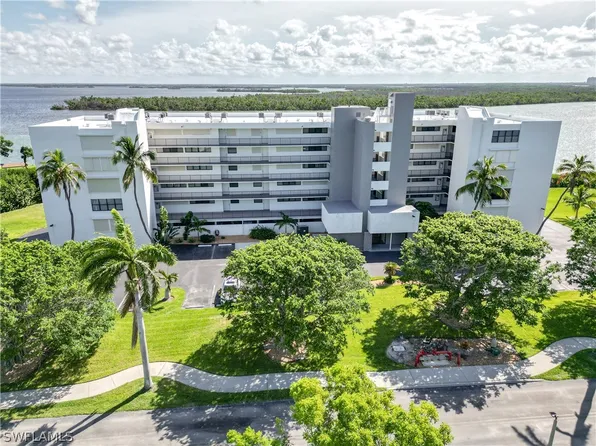 4223 Bay Beach Ln #3B, Fort Myers Beach, FL 33931