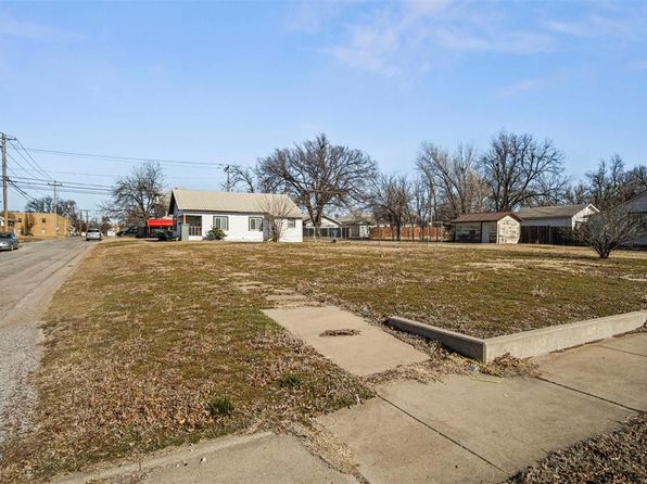 115 S 13th St, Enid, OK 73701