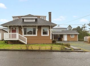 303 Pine Ave, Tillamook, OR 97141