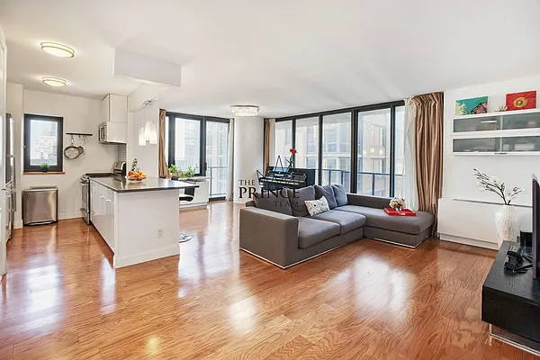 Rented by Town Residential | media 14