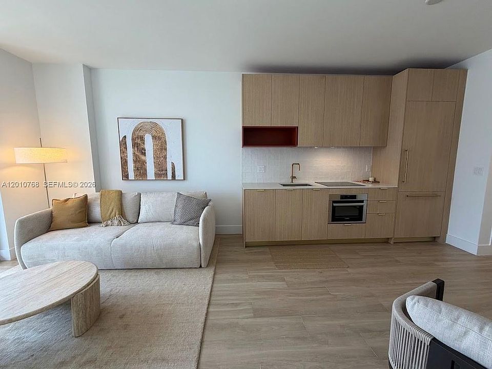 1st image of 90 NE 32nd St #803