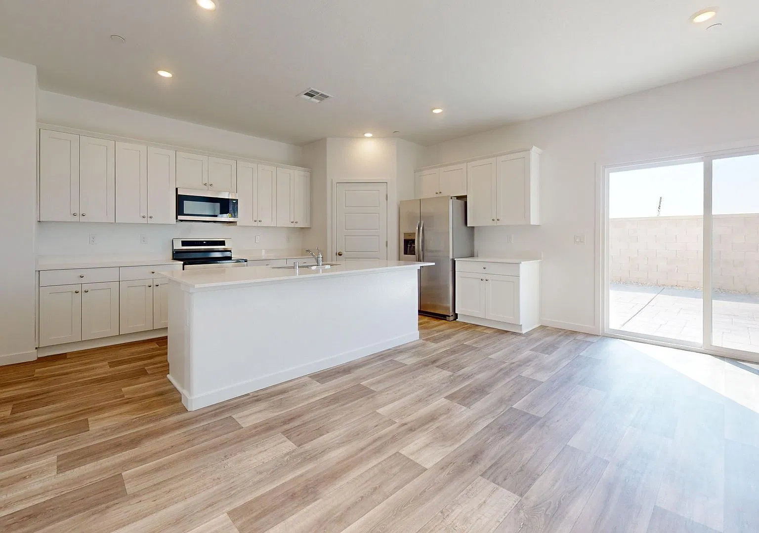 7471 W. Donner Ave. Fresno, CA 93723 — Photo 3