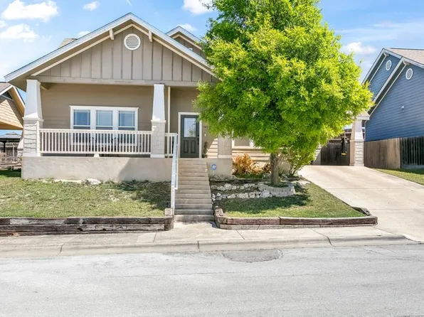 148 Jasper Ln N, Kerrville, TX 78028