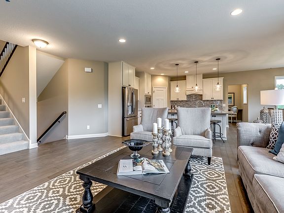 Photo of similar model