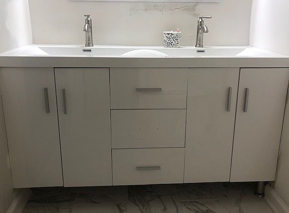 Master bath vanity 