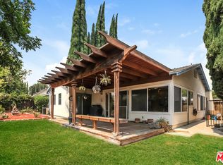 3992 E Hibbert Ct, Simi Valley, CA 93063