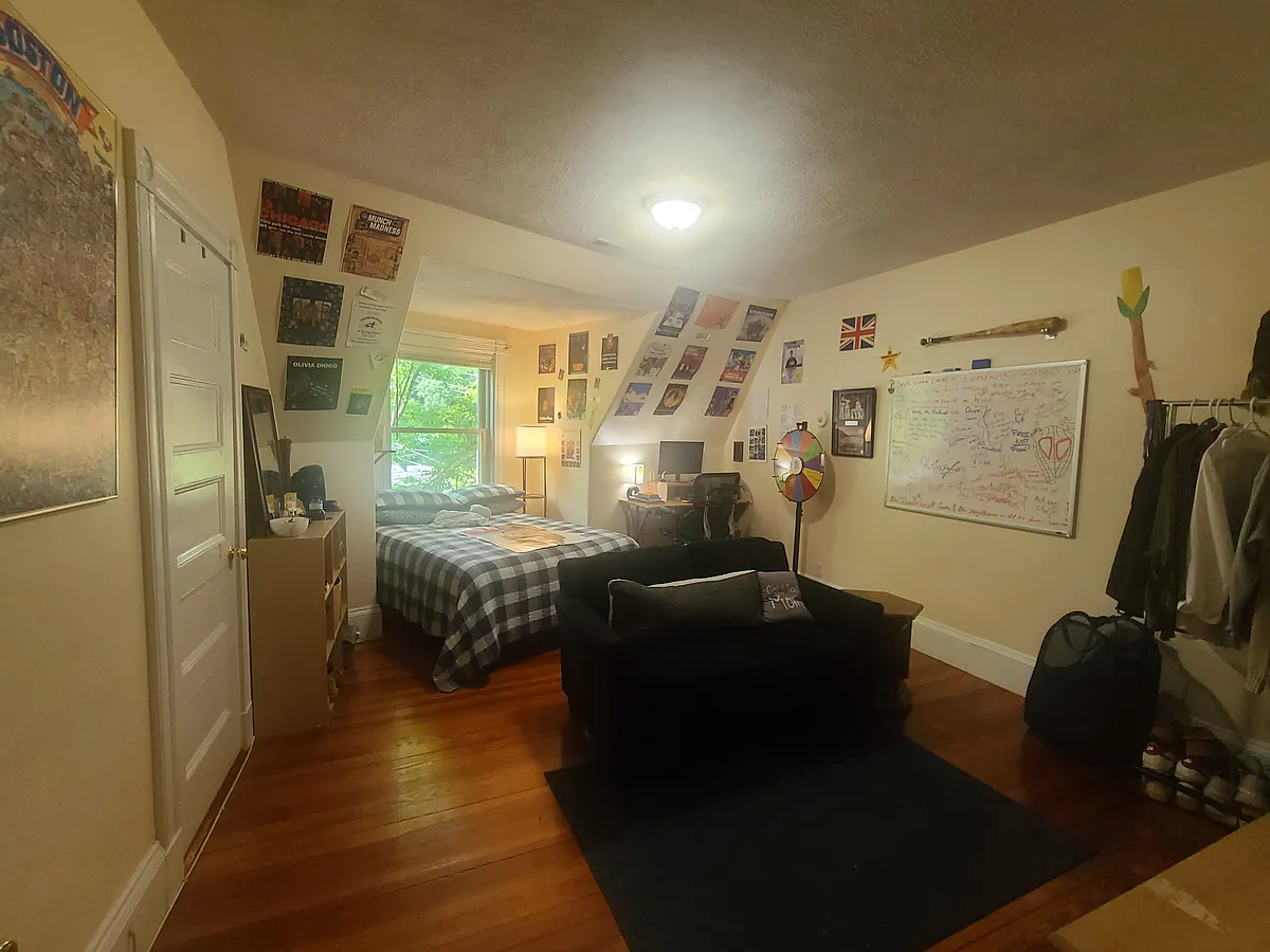 Building Photo - 5 Kendall St #3