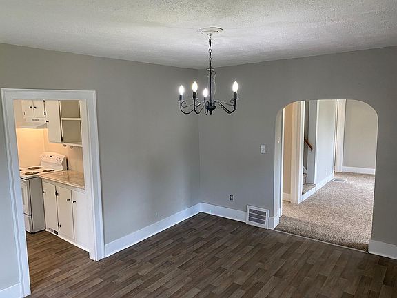 4th image of 318 N Lyman St