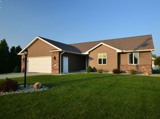 737 Tucker Rd, Fremont, OH 43420