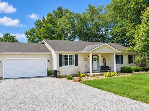 6153 Mad River Rd, Hillsboro, OH 45133