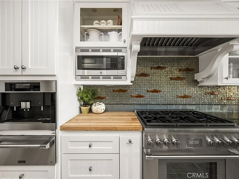 25 Surfside Ave #A — Photo 10