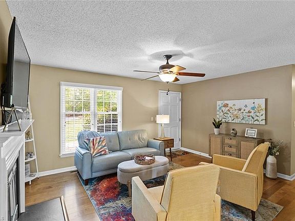 5th image of 605 Brentwood Ct