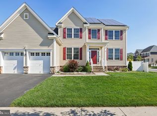 17 Howard Dr, Robbinsville, NJ 08691