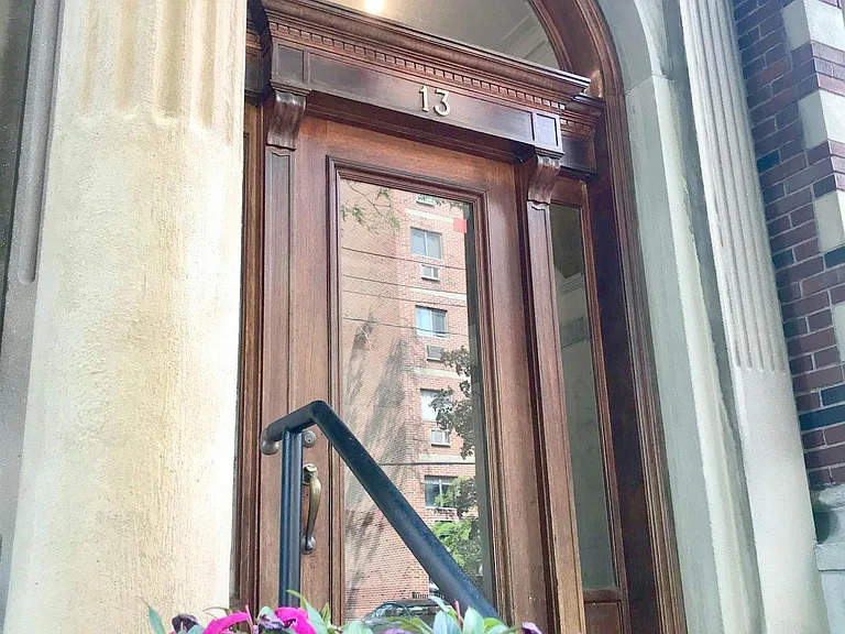 13 Ellery St #8 — Photo 17