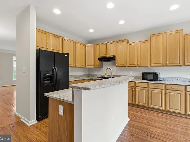 8108 Dove Cottage Ct — Photo 11