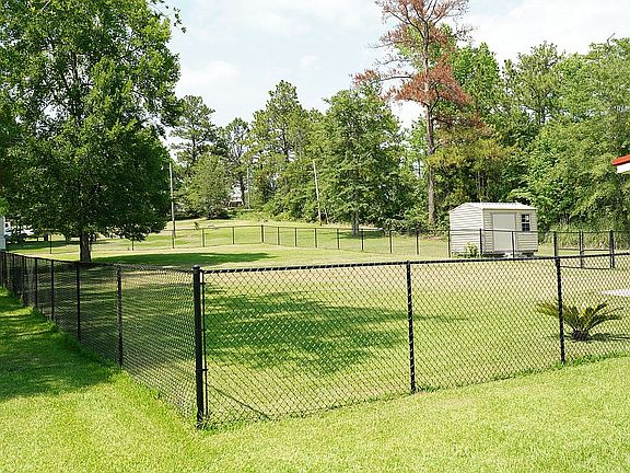 Fenced-in backyard!