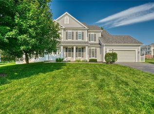 7 McKenna Trl, Penfield, NY 14526