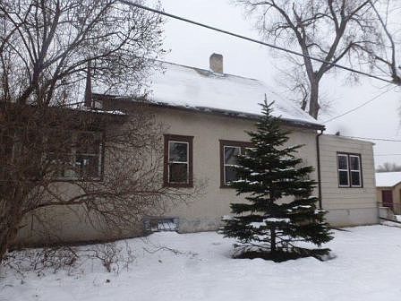 2nd image of 678 Maryland Ave W