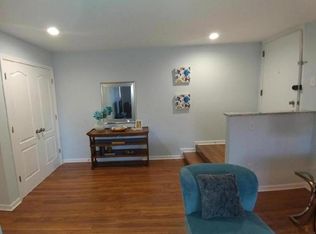 15 Silverwood Cir APT 4, Annapolis, MD 21403
