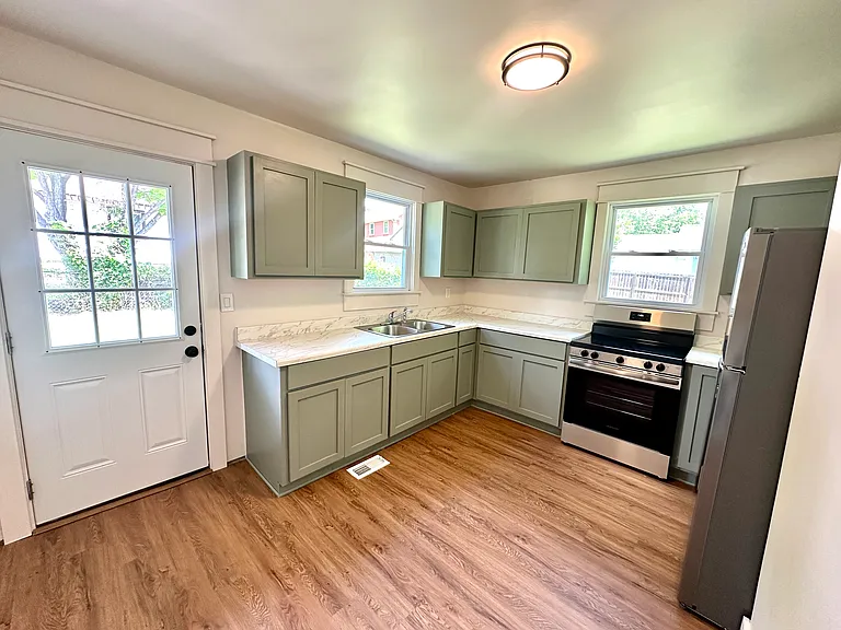 15 Lermann Dr — Photo 8
